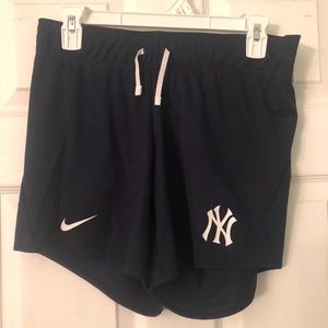 Nike New York Yankees Shorts